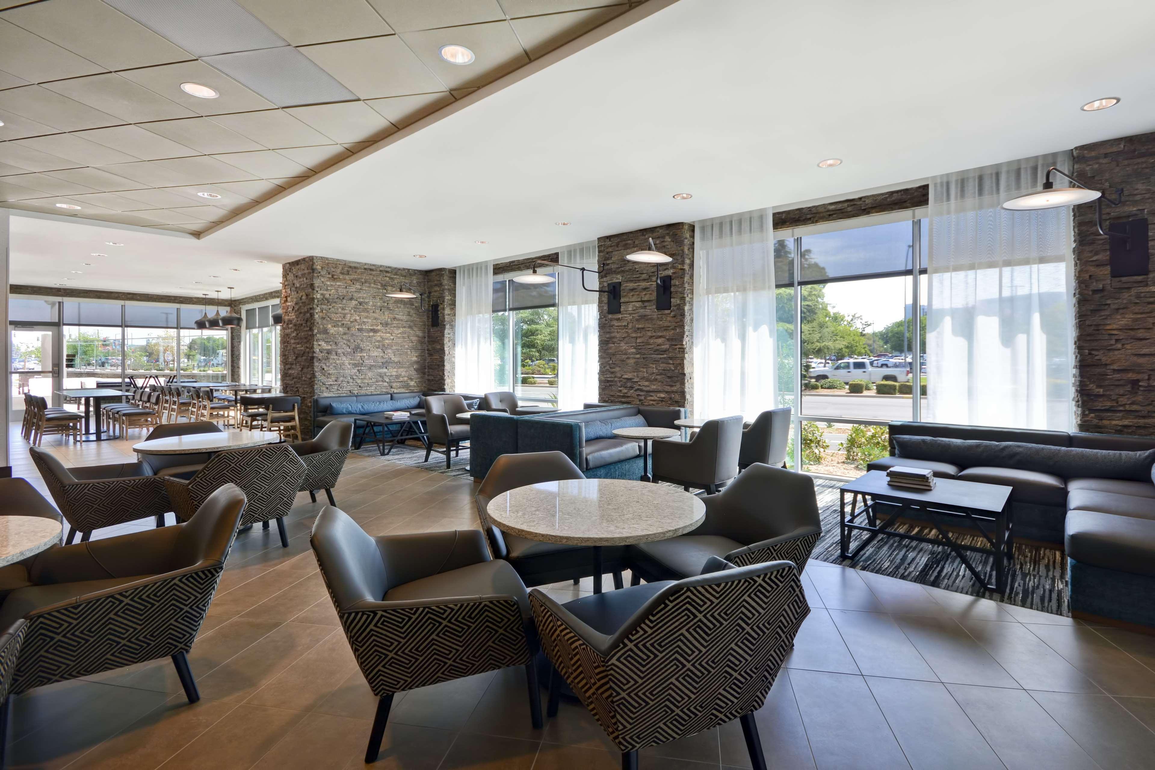 Hyatt Place Fresno Extérieur photo