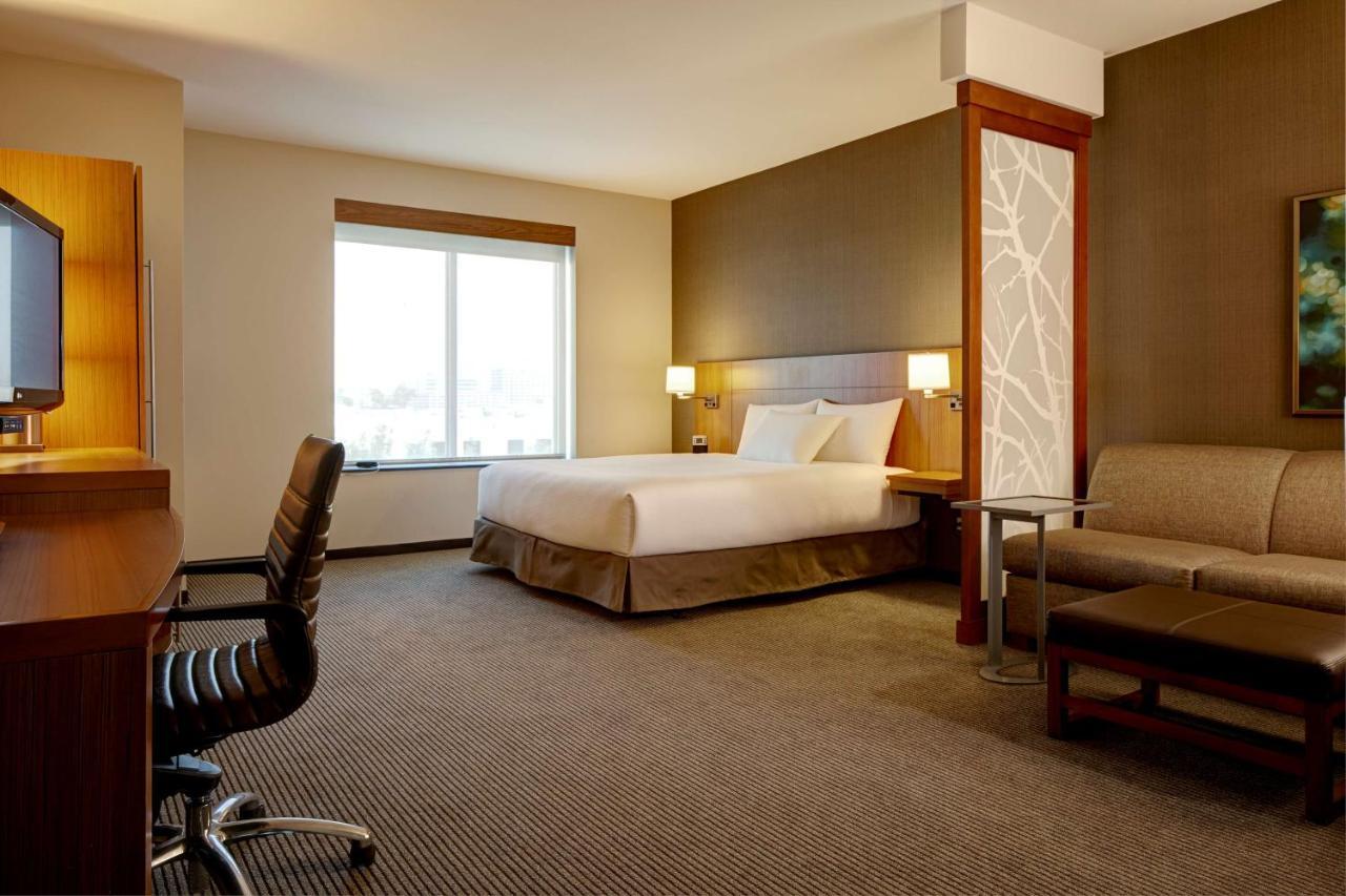 Hyatt Place Fresno Extérieur photo
